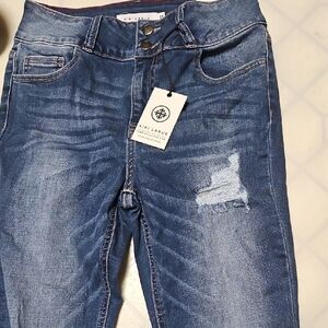 Kiki LARUE NWT Women’s Distressed Blue Skinny Jeans